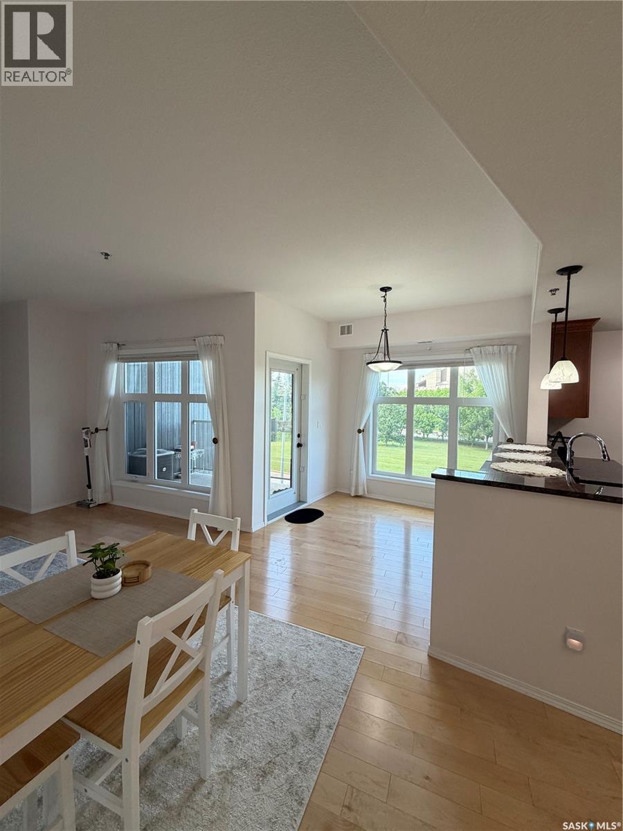 210 1220 Blackfoot DRIVE — photo 8