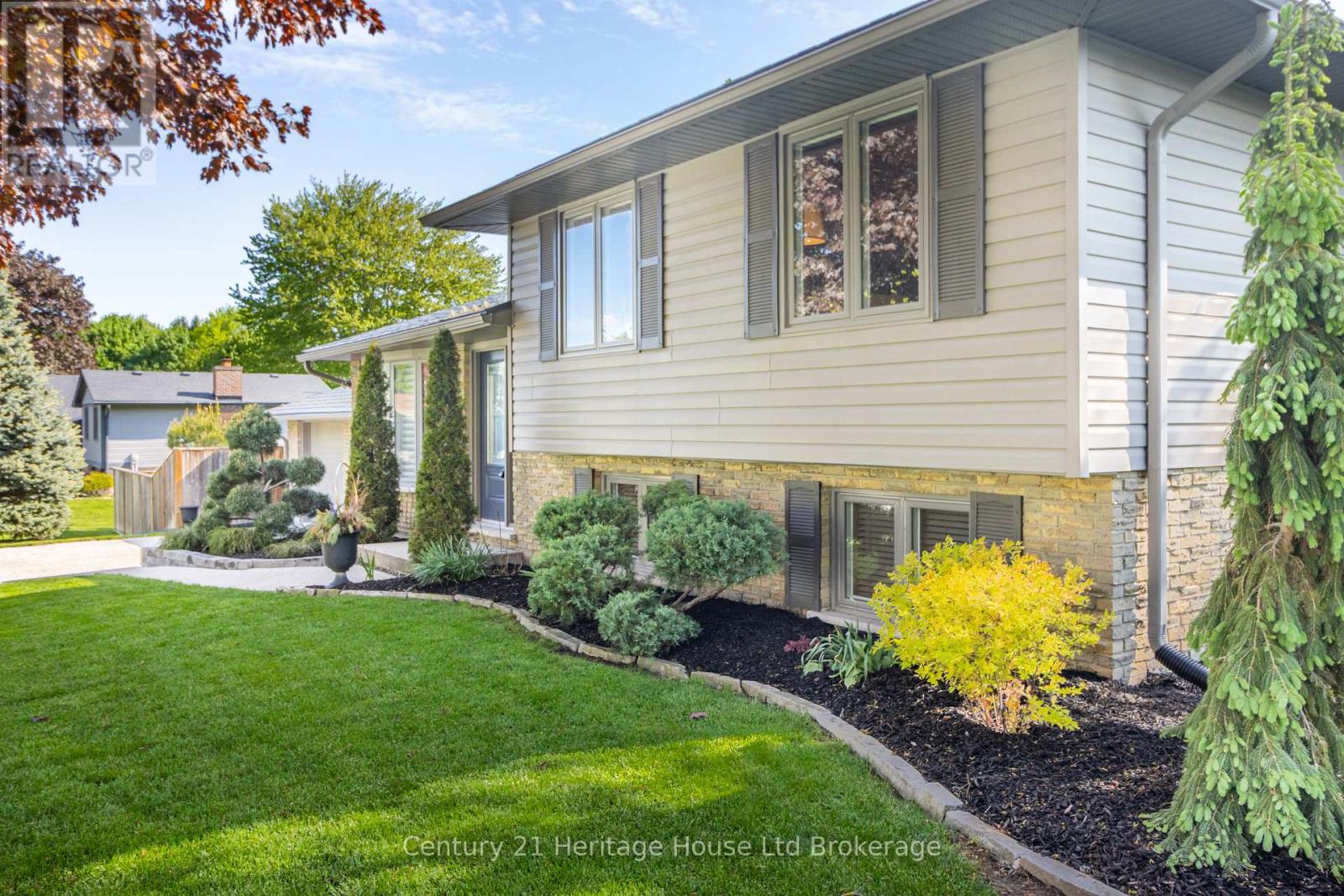 11 MILLARD STREET - 5