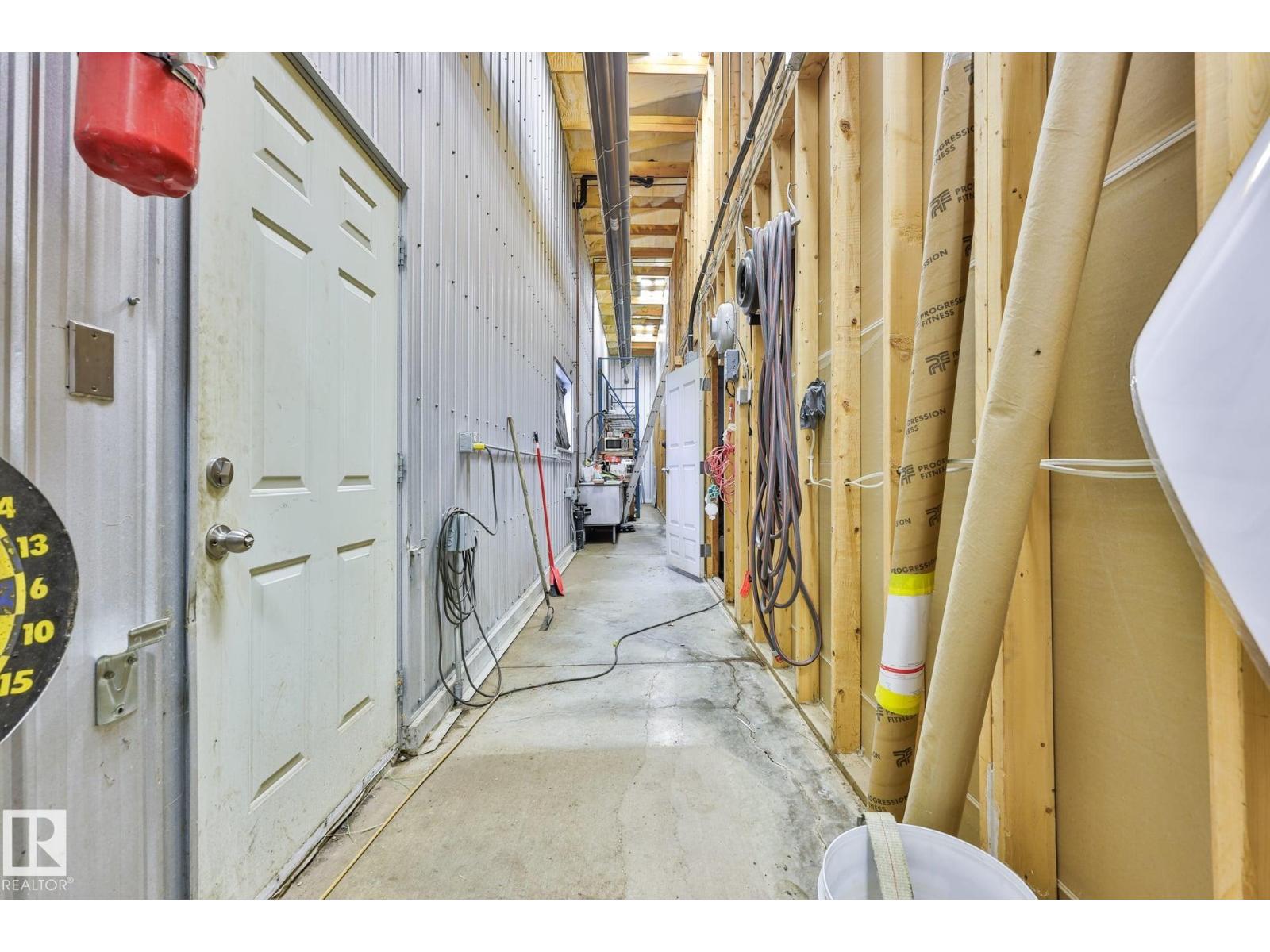 3050 50302 RGE RD 244A — photo 51