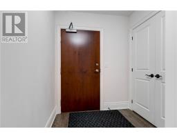 11c Salt Dock Road Unit# 404, Parry Sound, ON P2A3B6 Photo 9