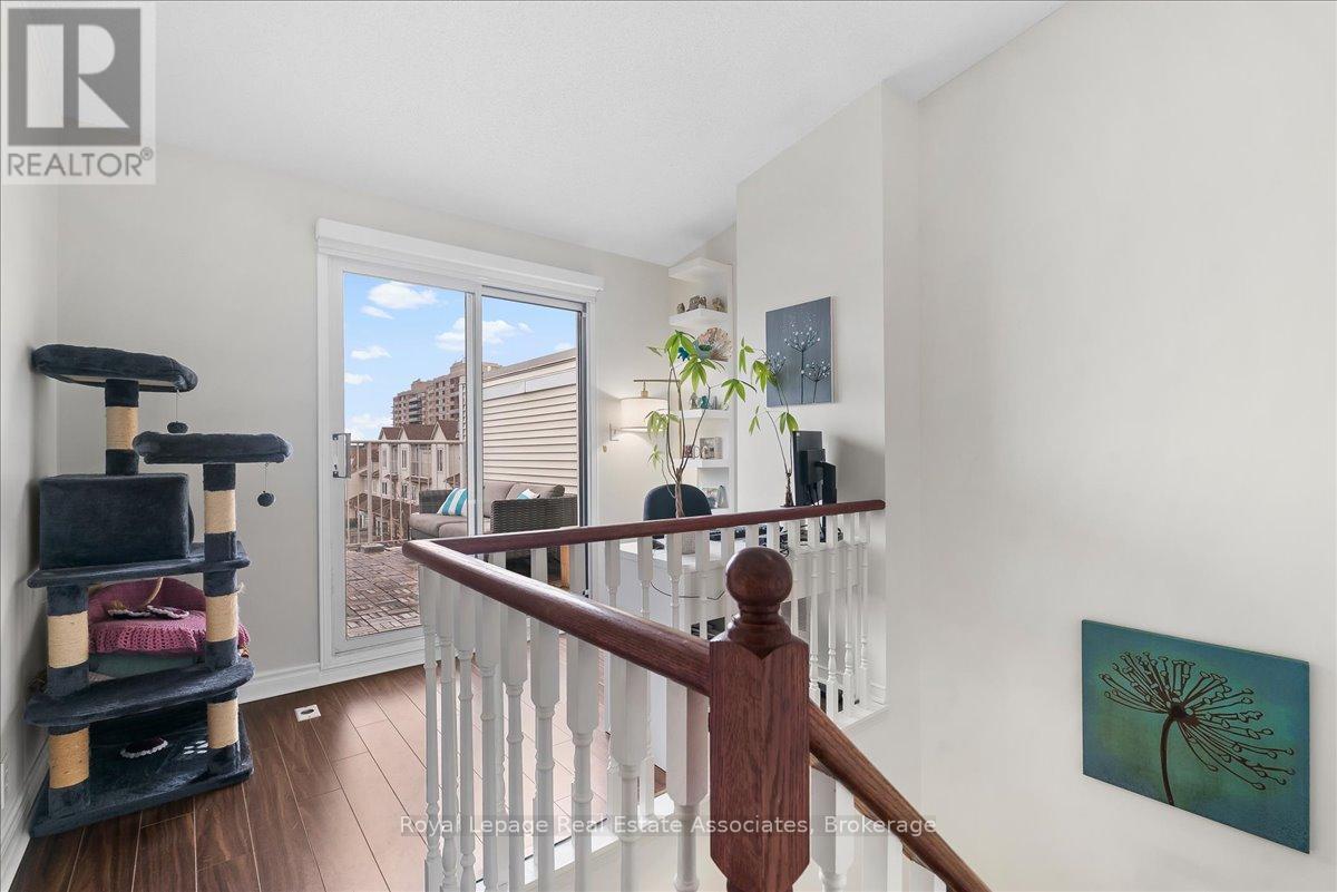 #5 1241 PARKWEST PLACE - 16