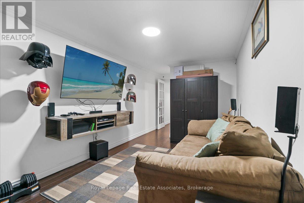 #5 1241 PARKWEST PLACE - 20