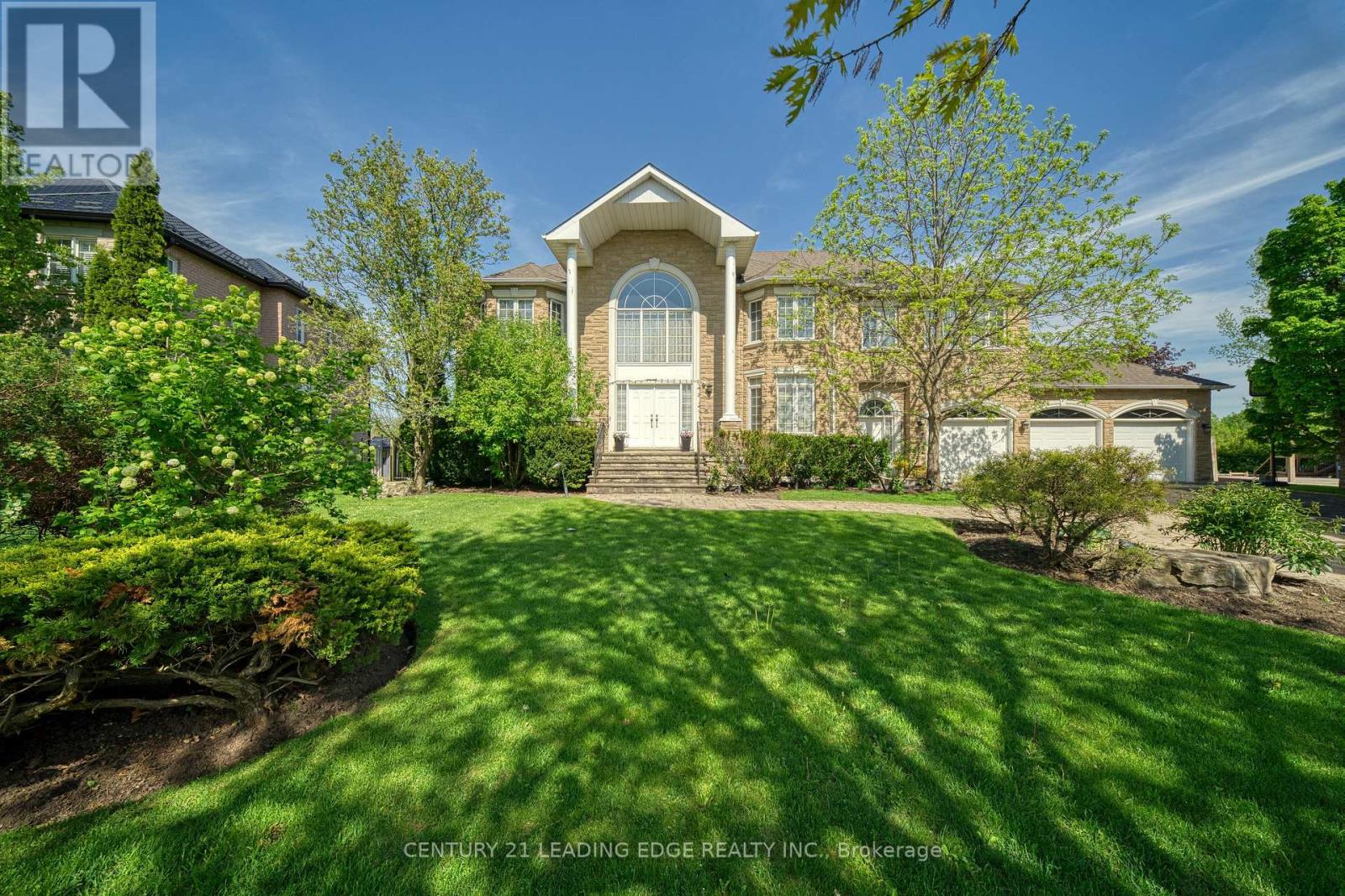 15 UPPER RIDGE COURT - 1