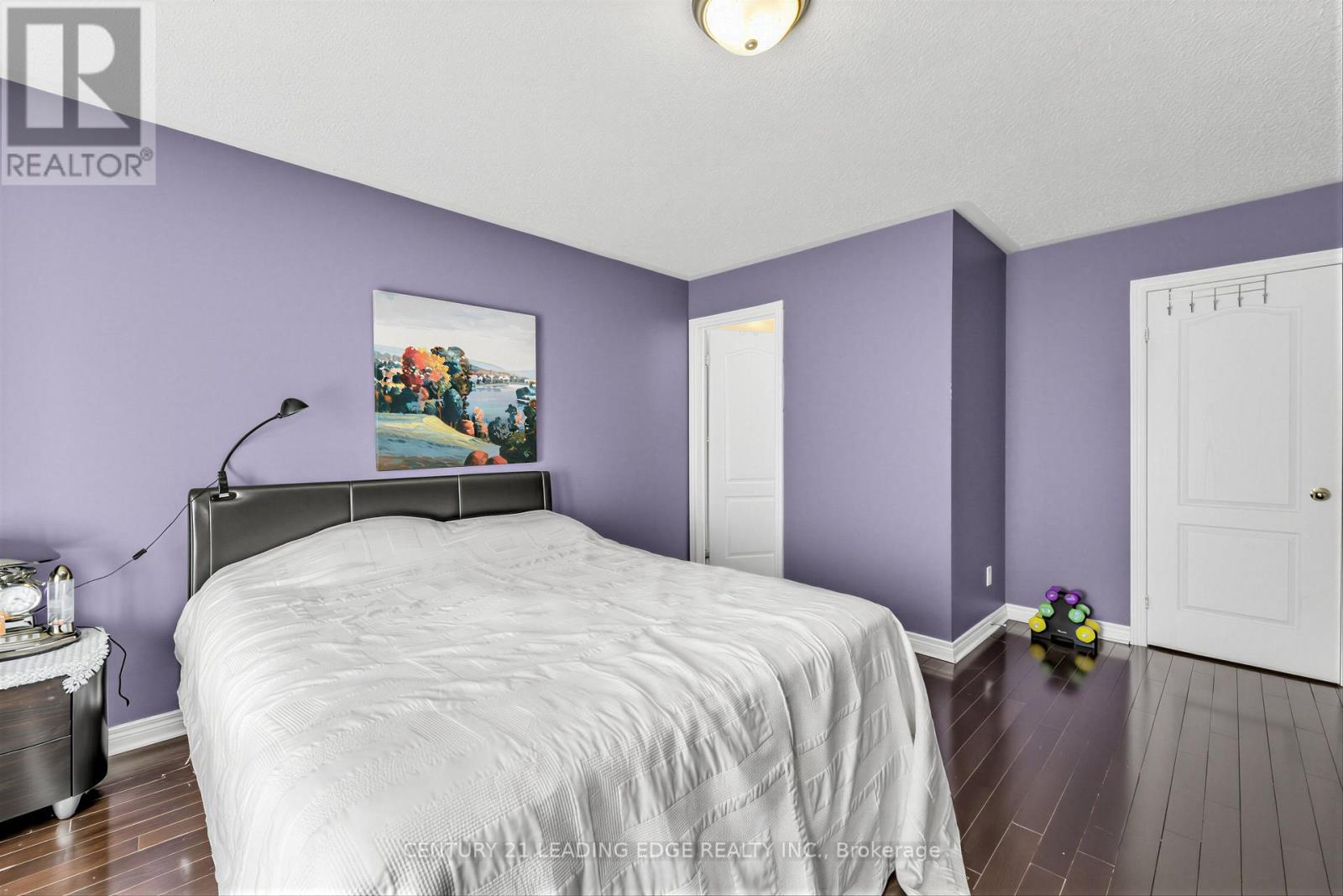 15 UPPER RIDGE COURT - 25