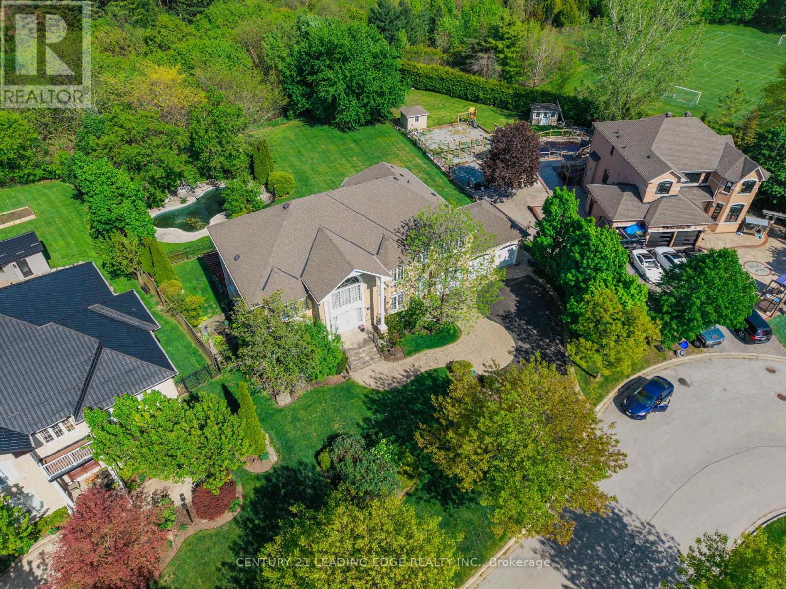 15 UPPER RIDGE COURT - 4