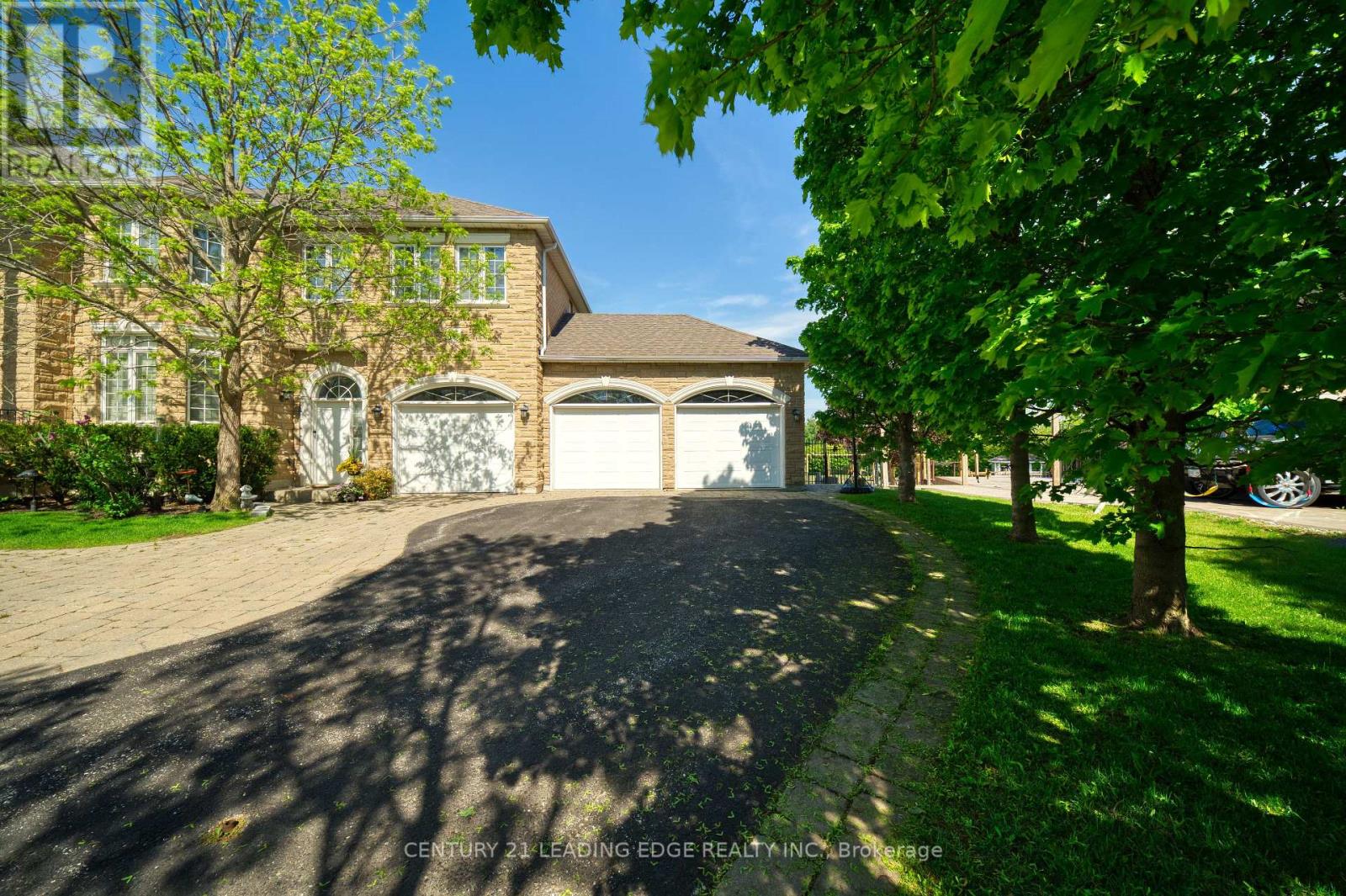 15 UPPER RIDGE COURT - 3