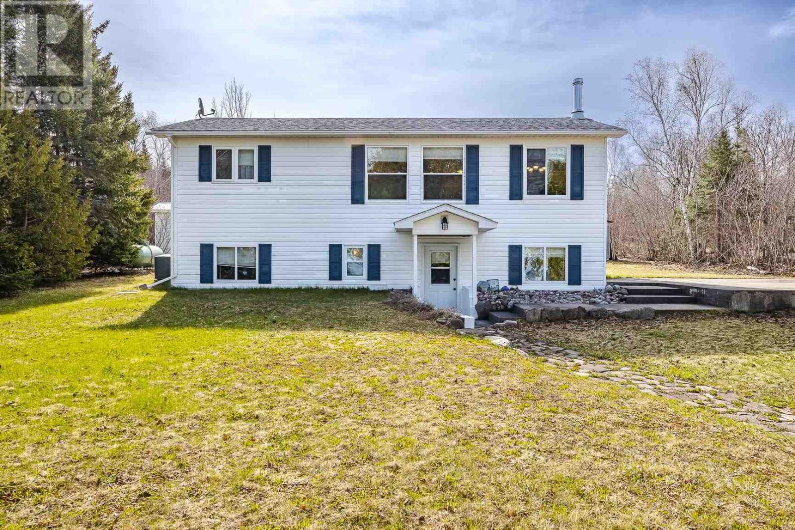 2062 Havilland Shores DR - 1