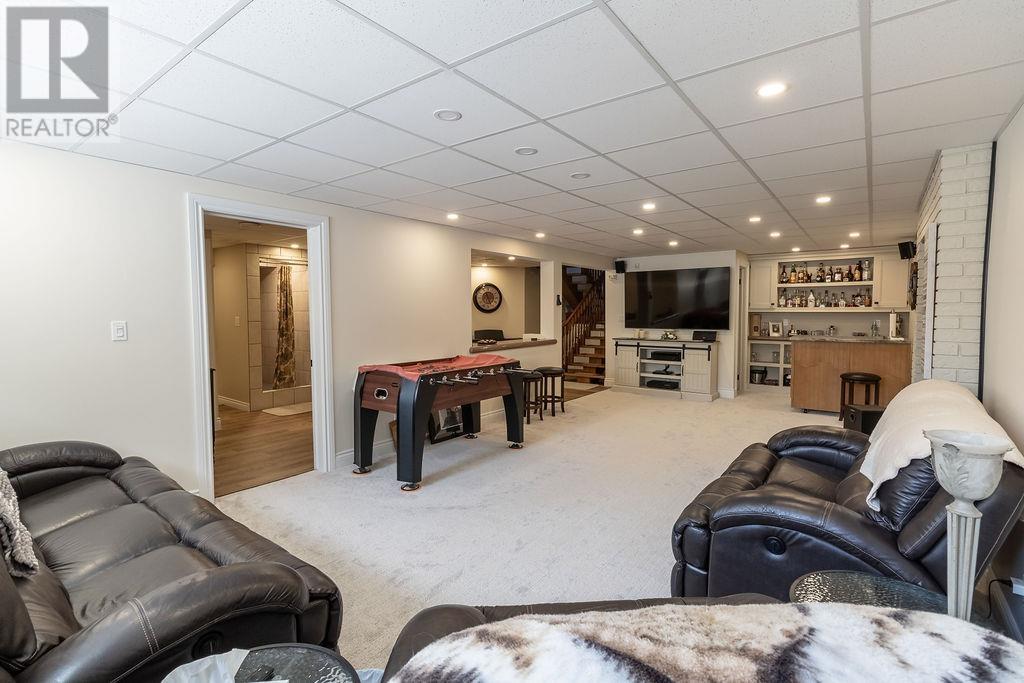 355 Old Garden River RD - 32