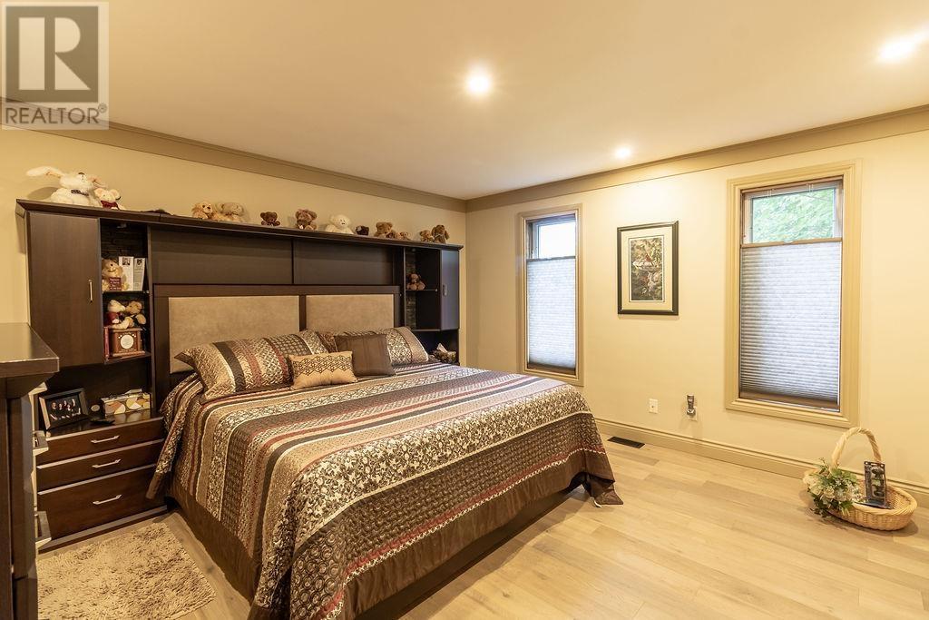 355 Old Garden River RD - 20