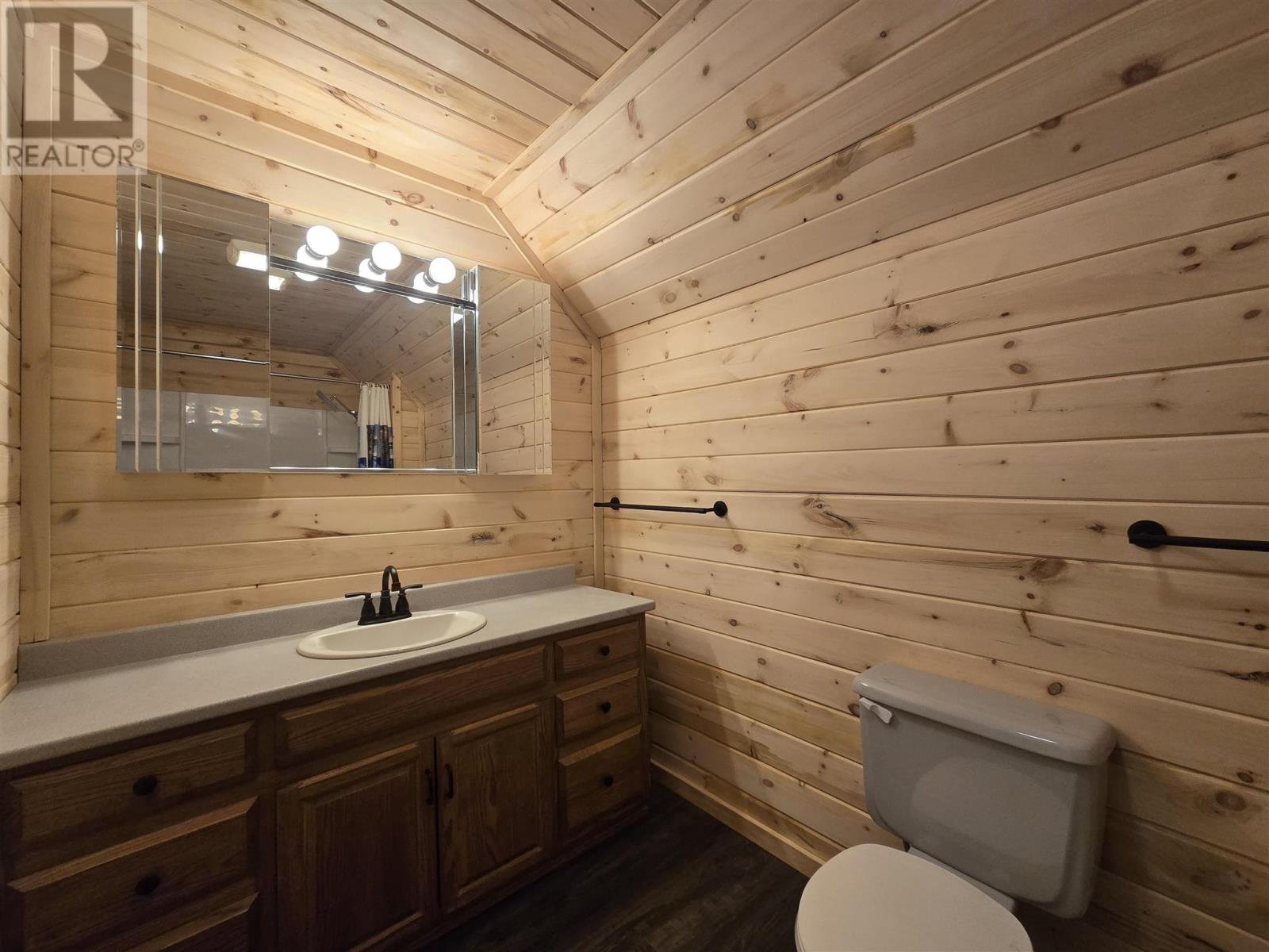 138 Lakeside AVE - 24
