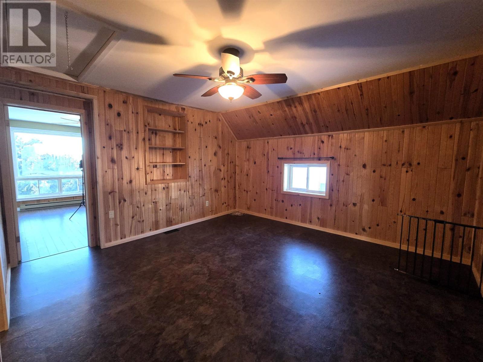 138 Lakeside AVE - 21
