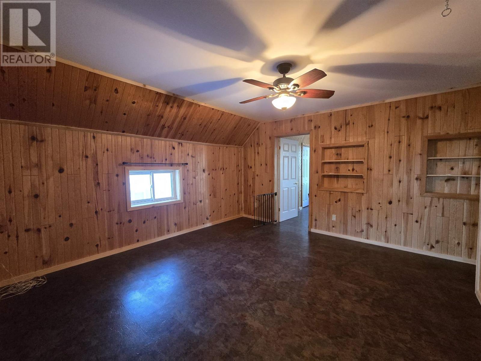 138 Lakeside AVE - 22