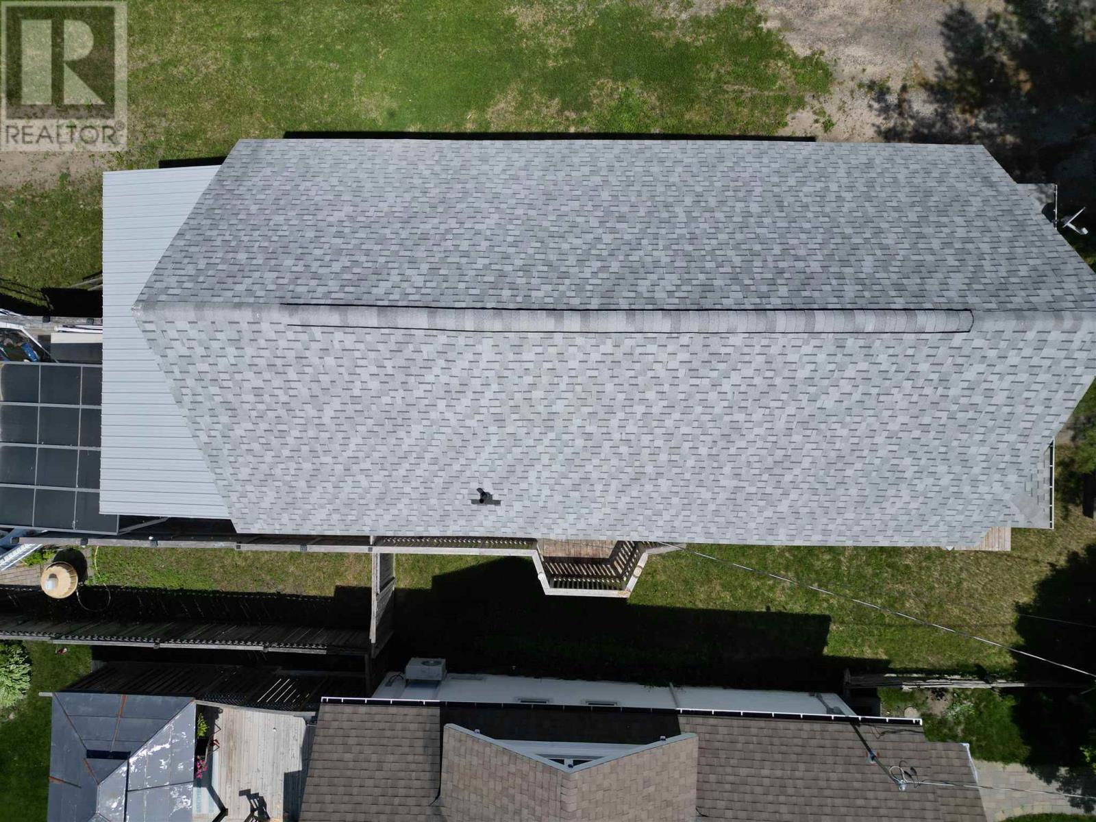138 Lakeside AVE - 33