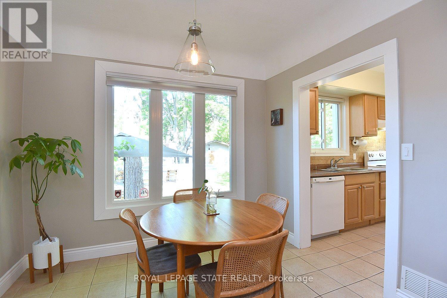 14 LYDIA STREET - 11