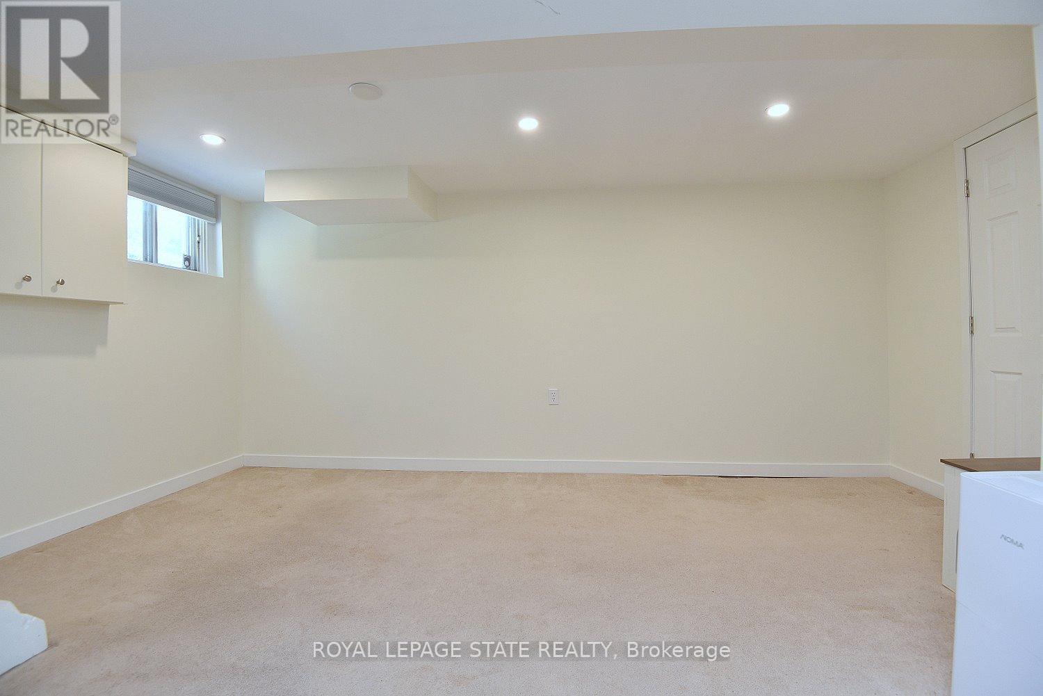 14 LYDIA STREET - 27
