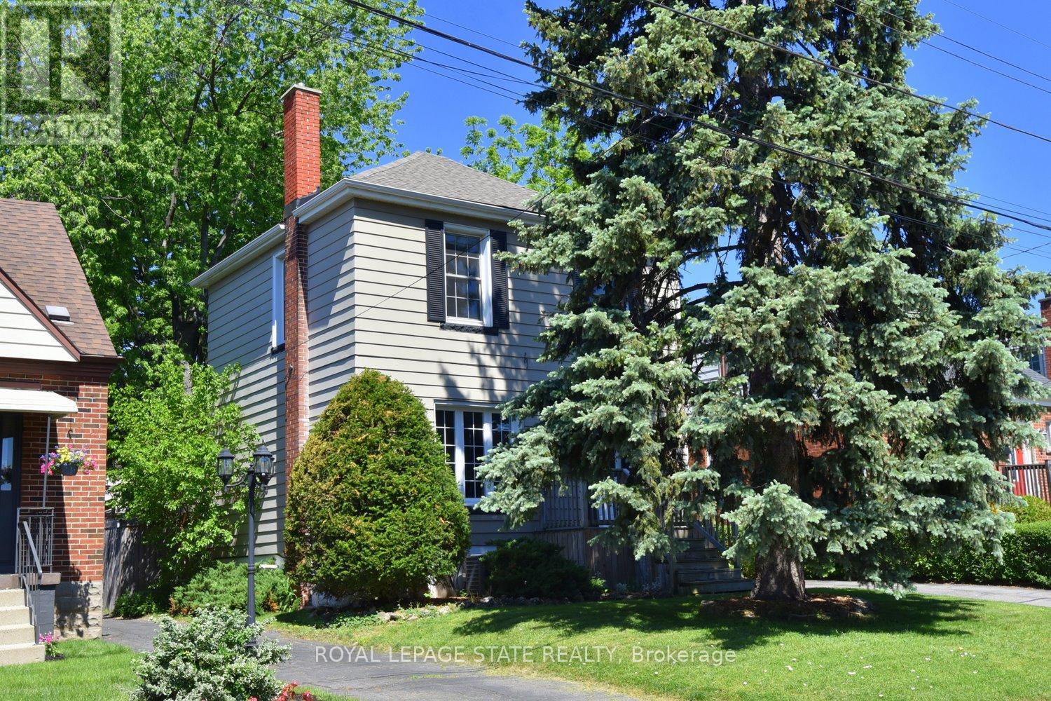 14 LYDIA STREET - 2