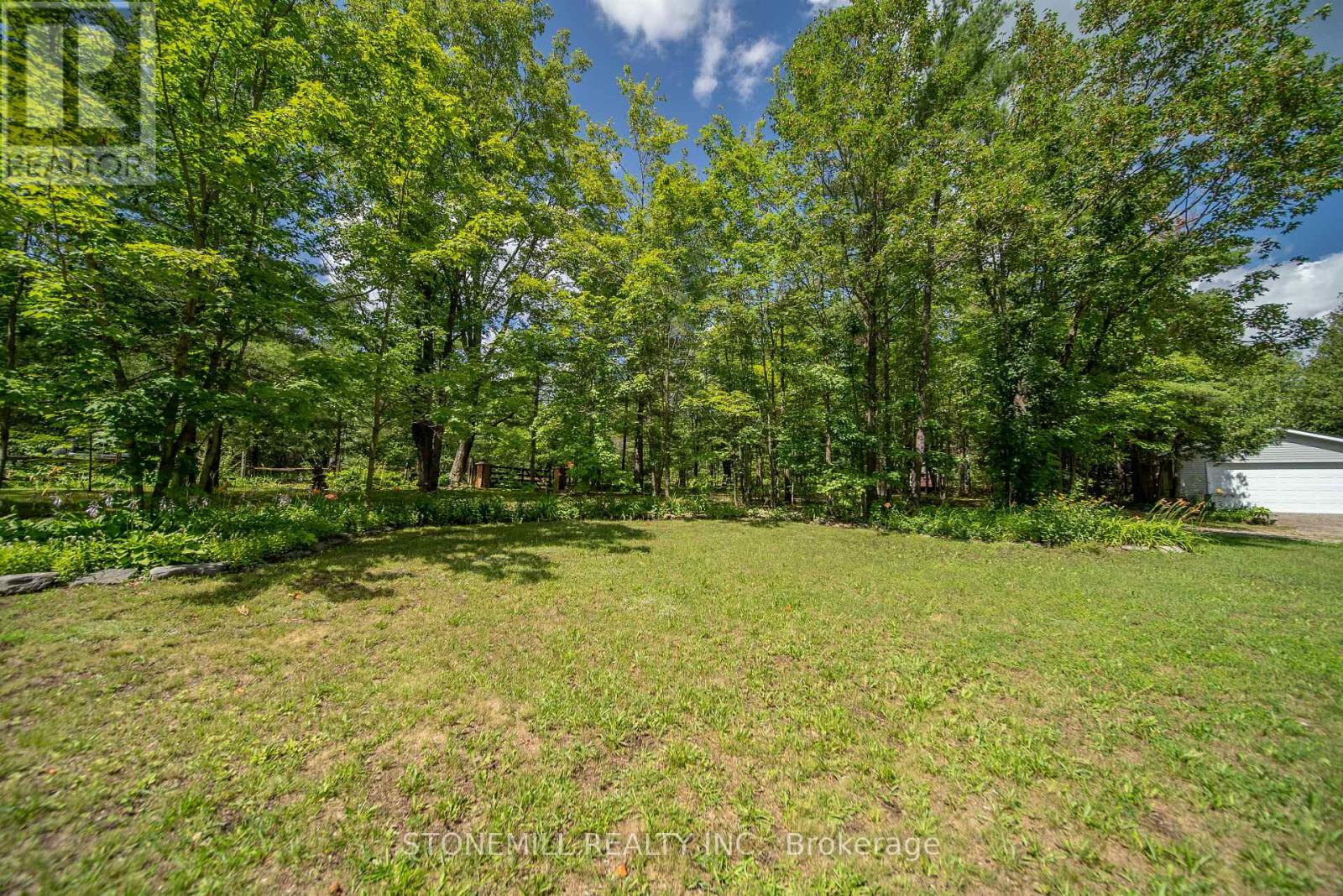 56 GRIFFIN DRIVE - 22