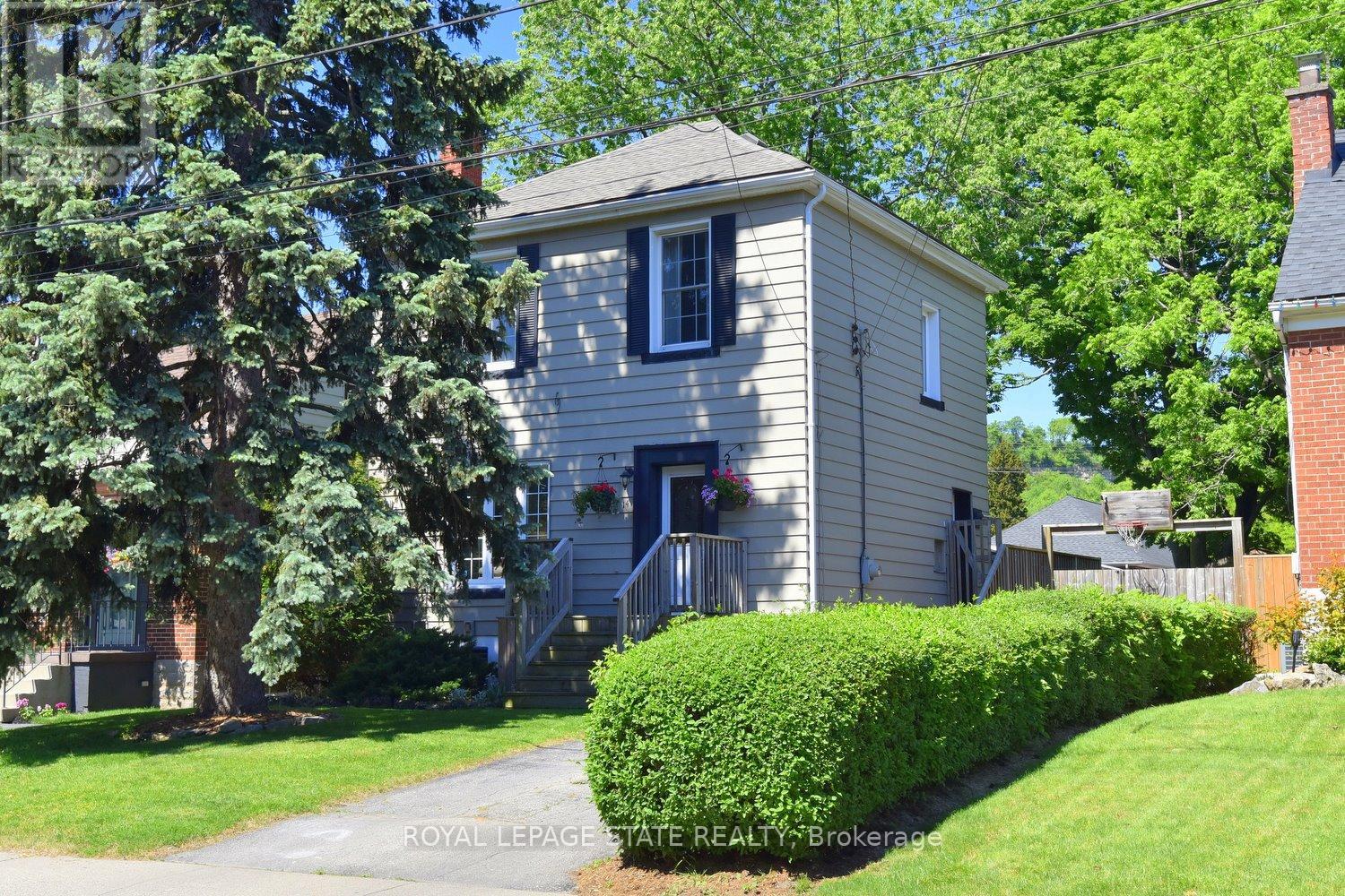 14 LYDIA STREET - 1