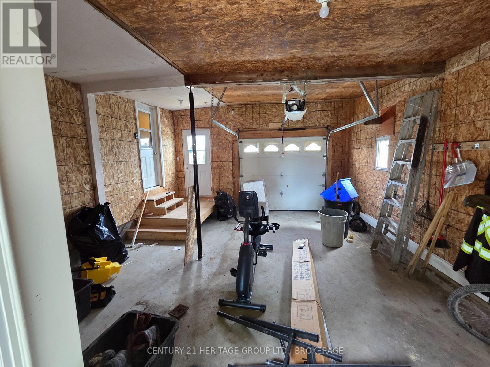 7510 ROGER STEVENS DRIVE - 14