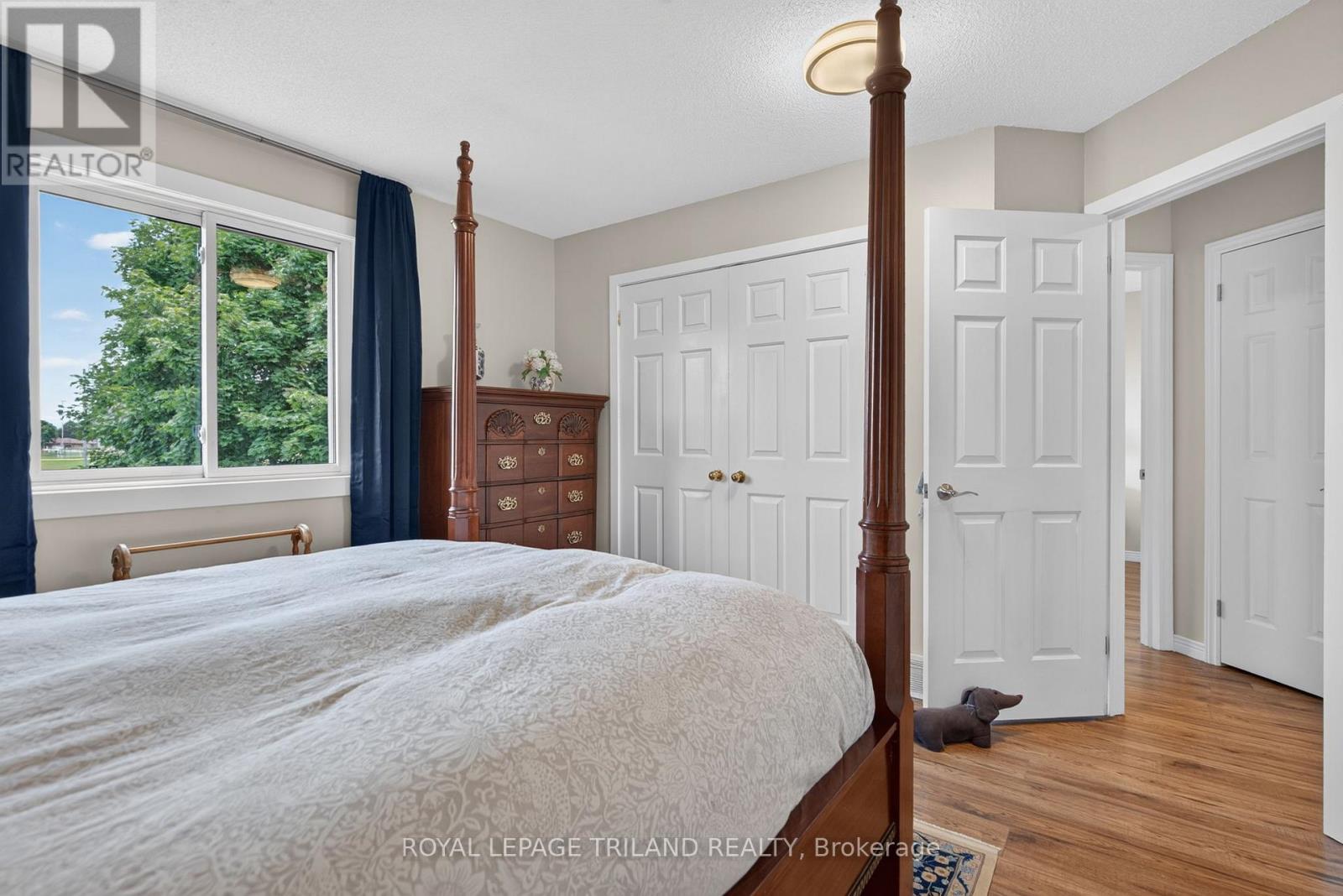 56 PARKVIEW CRESCENT - 15