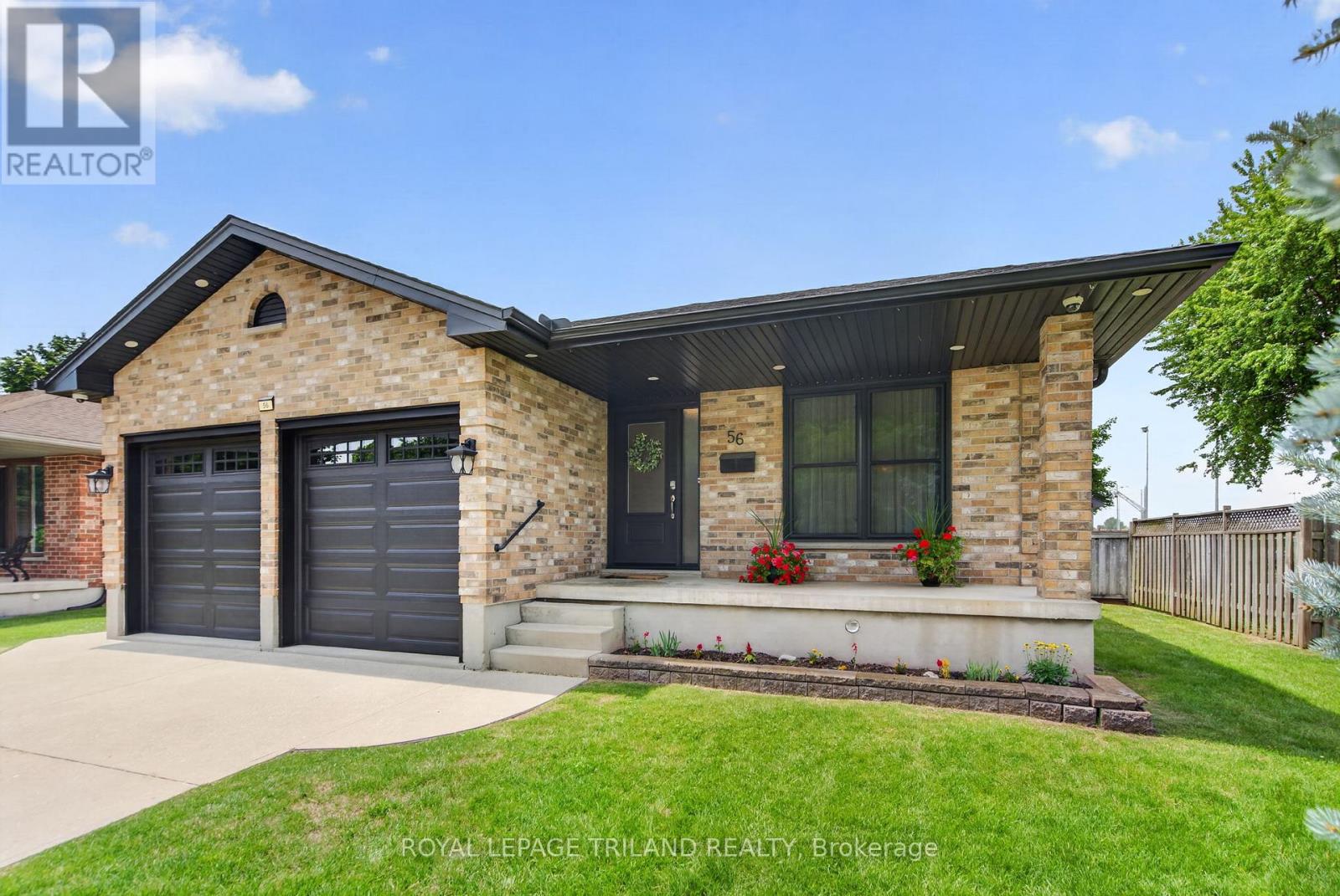 56 PARKVIEW CRESCENT - 2