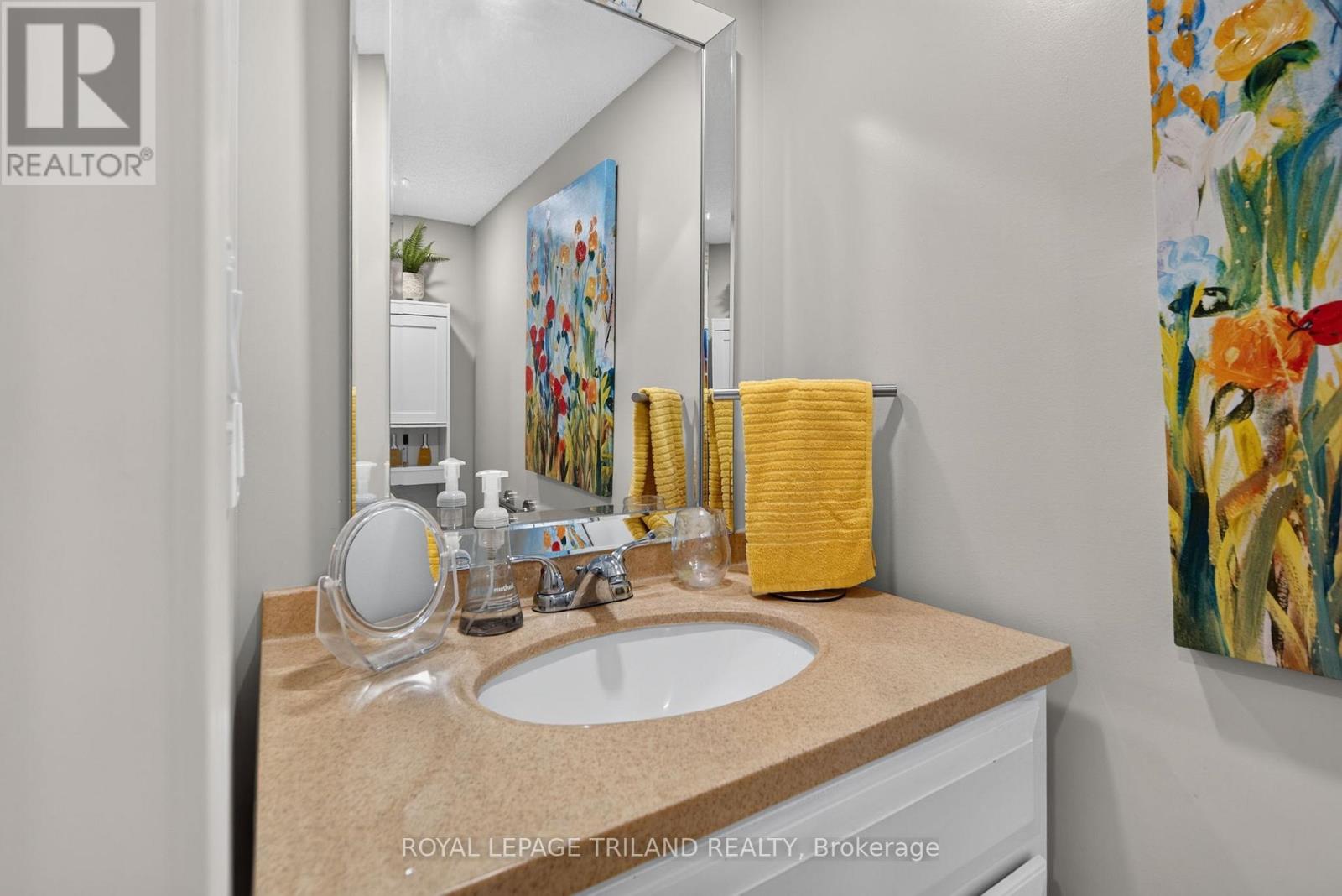 56 PARKVIEW CRESCENT - 33