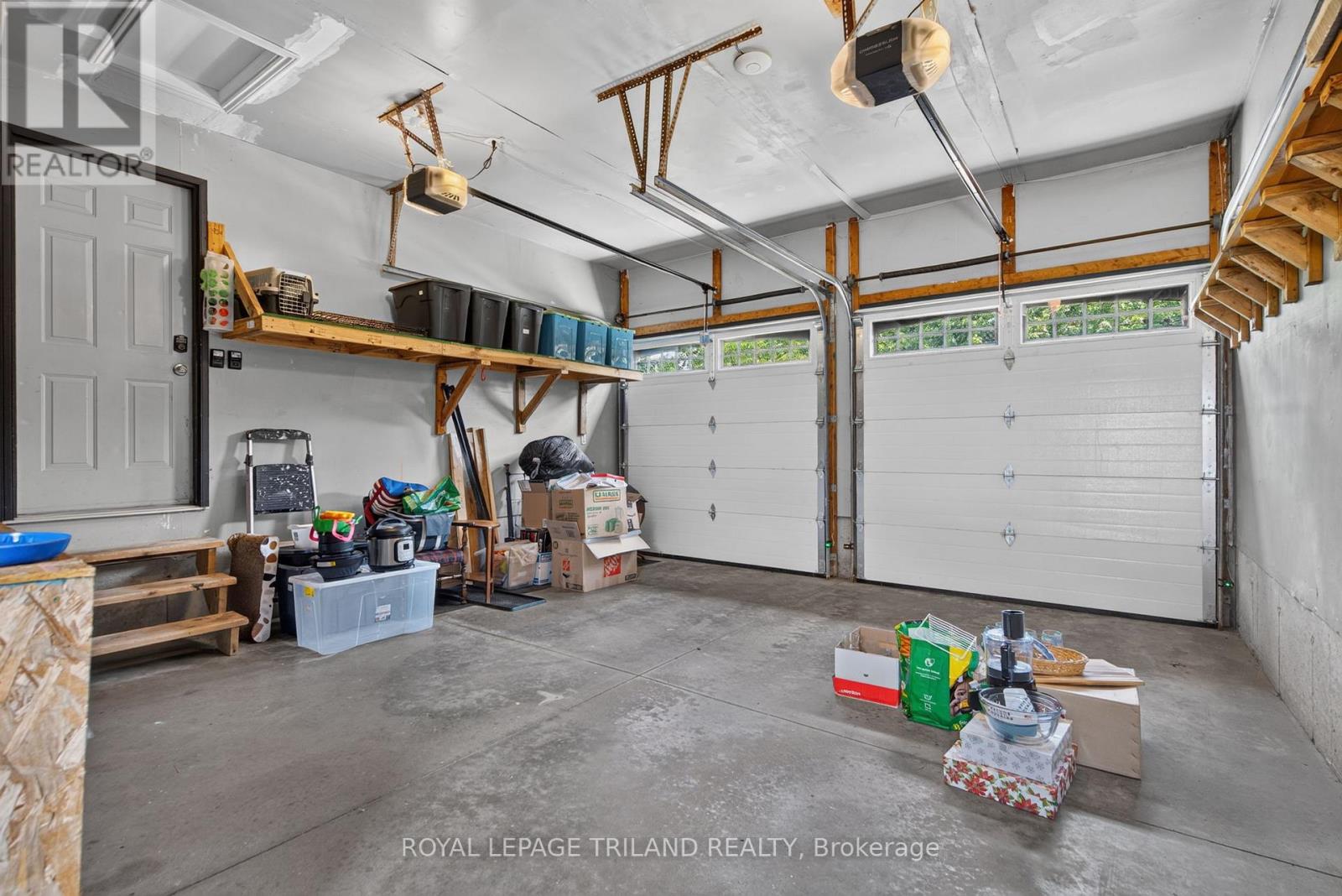 56 PARKVIEW CRESCENT - 38