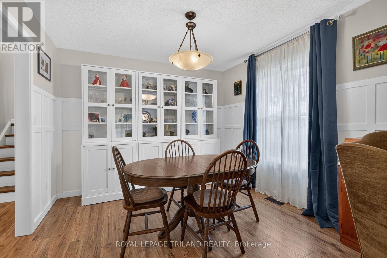 56 PARKVIEW CRESCENT - 5