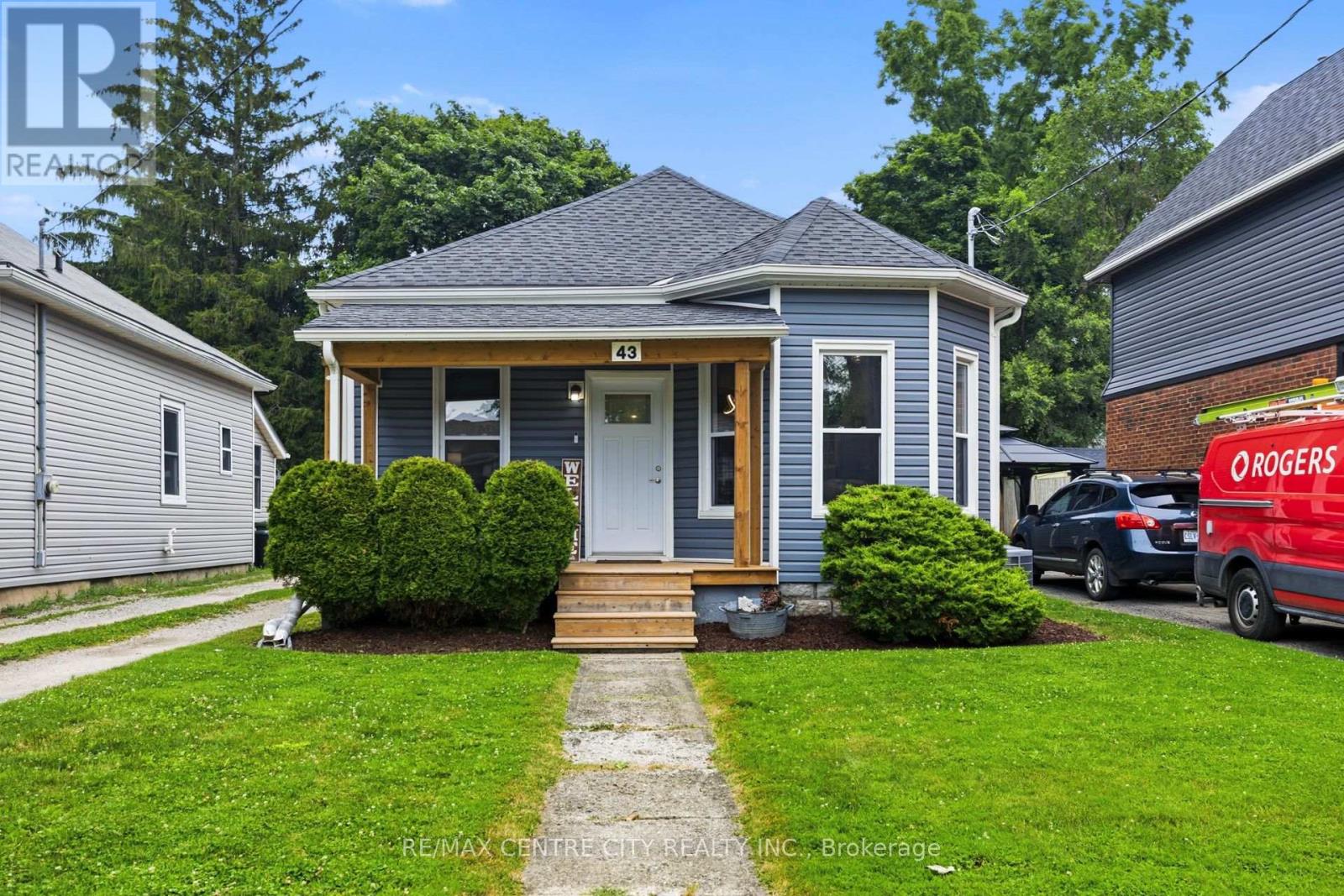43 ARTHUR AVENUE - 1