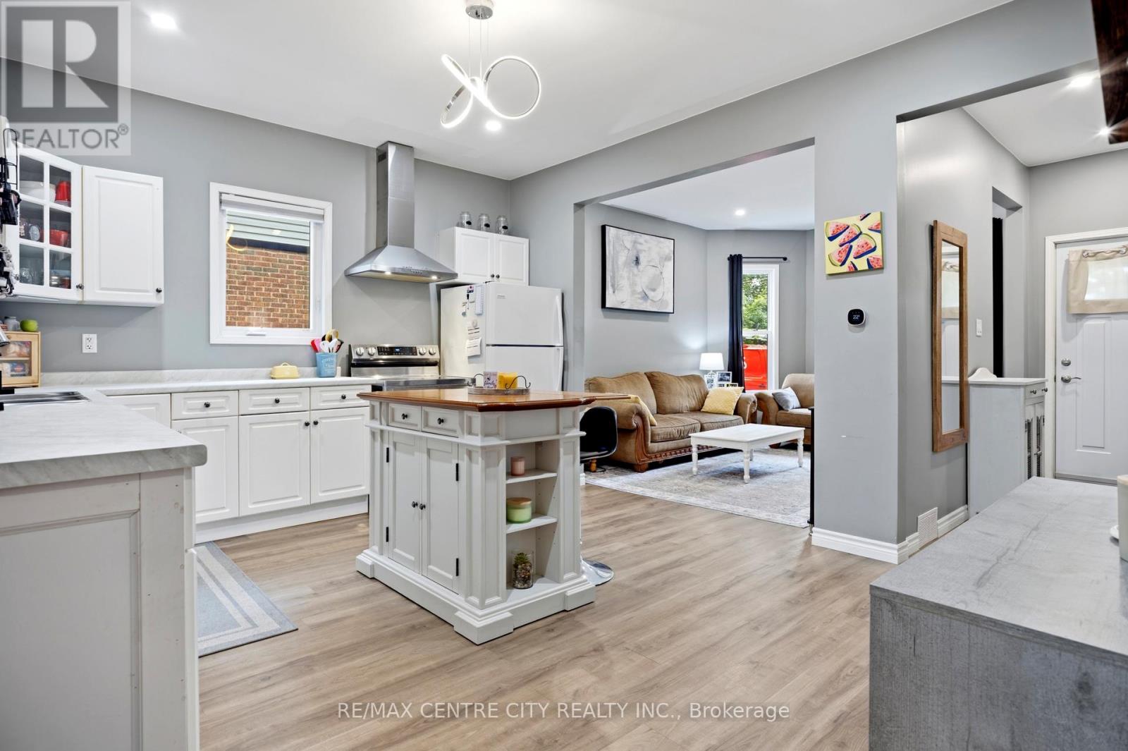 43 ARTHUR AVENUE - 6