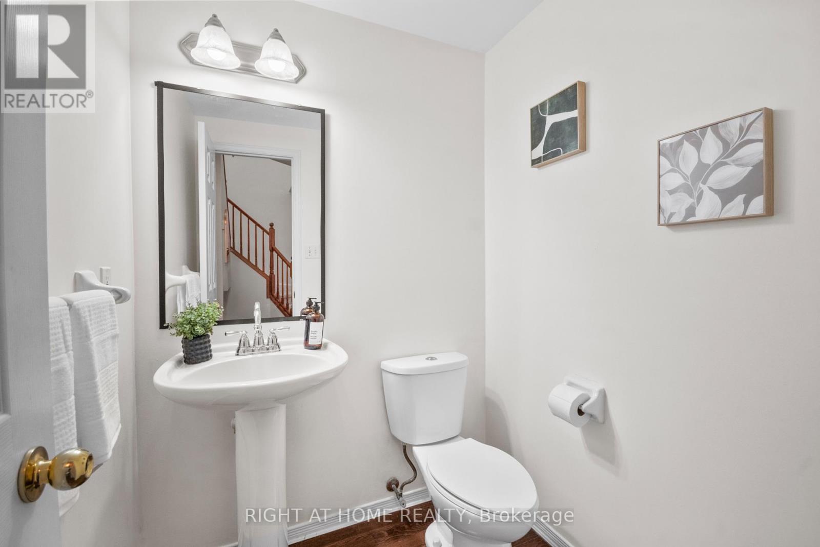 #87 320 AMBLESIDE DRIVE - 13