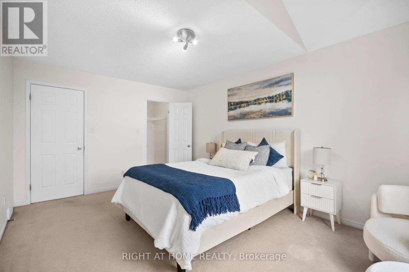 #87 320 AMBLESIDE DRIVE - 17