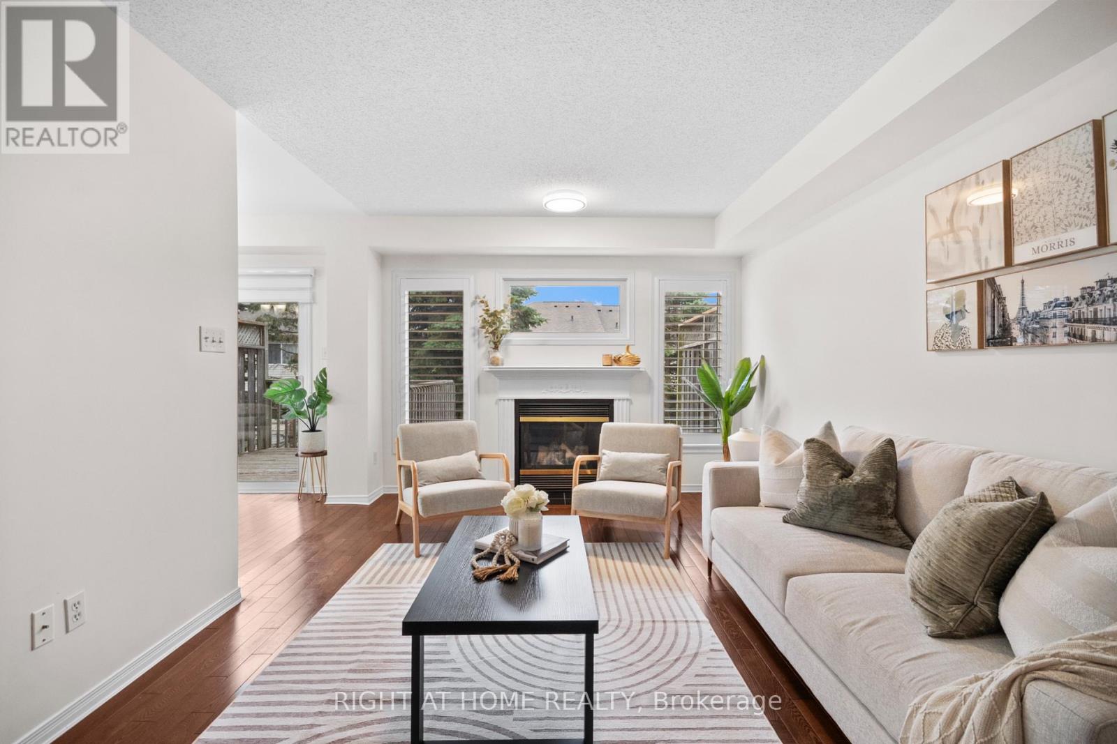 #87 320 AMBLESIDE DRIVE - 7