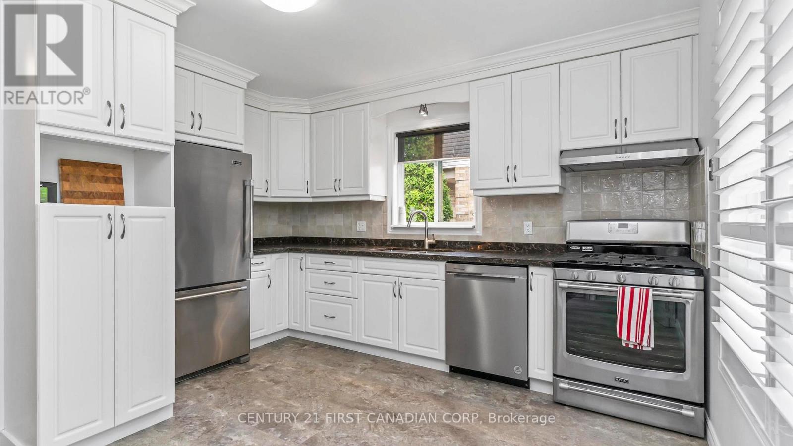 839 GUILDWOOD BOULEVARD - 12