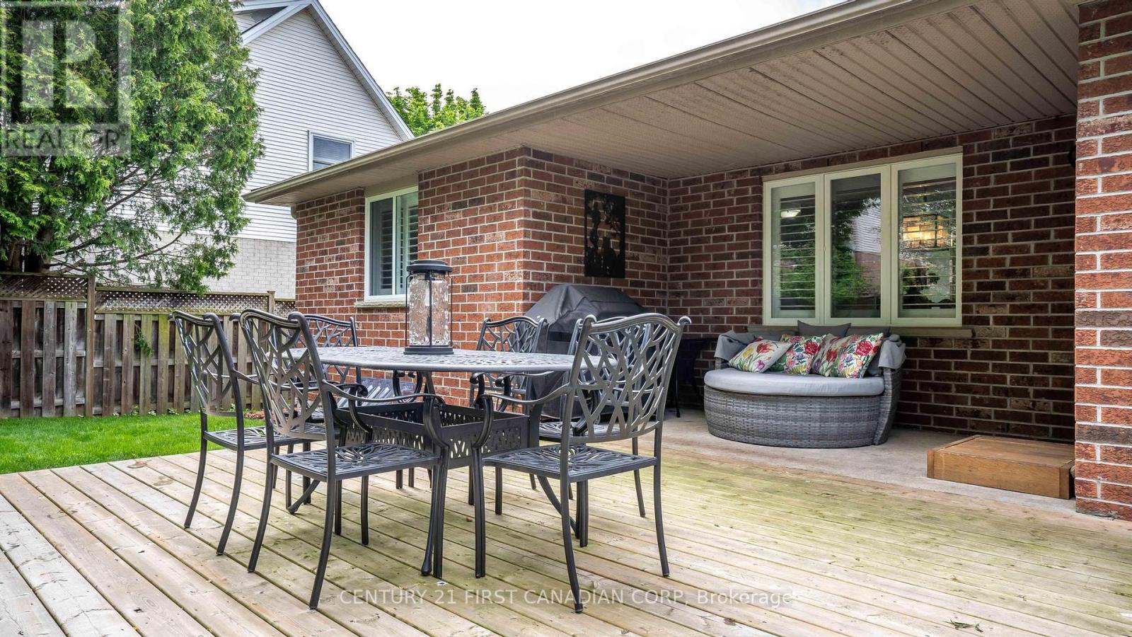 839 GUILDWOOD BOULEVARD - 34