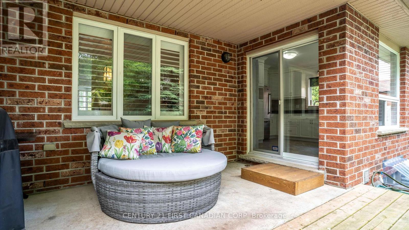 839 GUILDWOOD BOULEVARD - 37