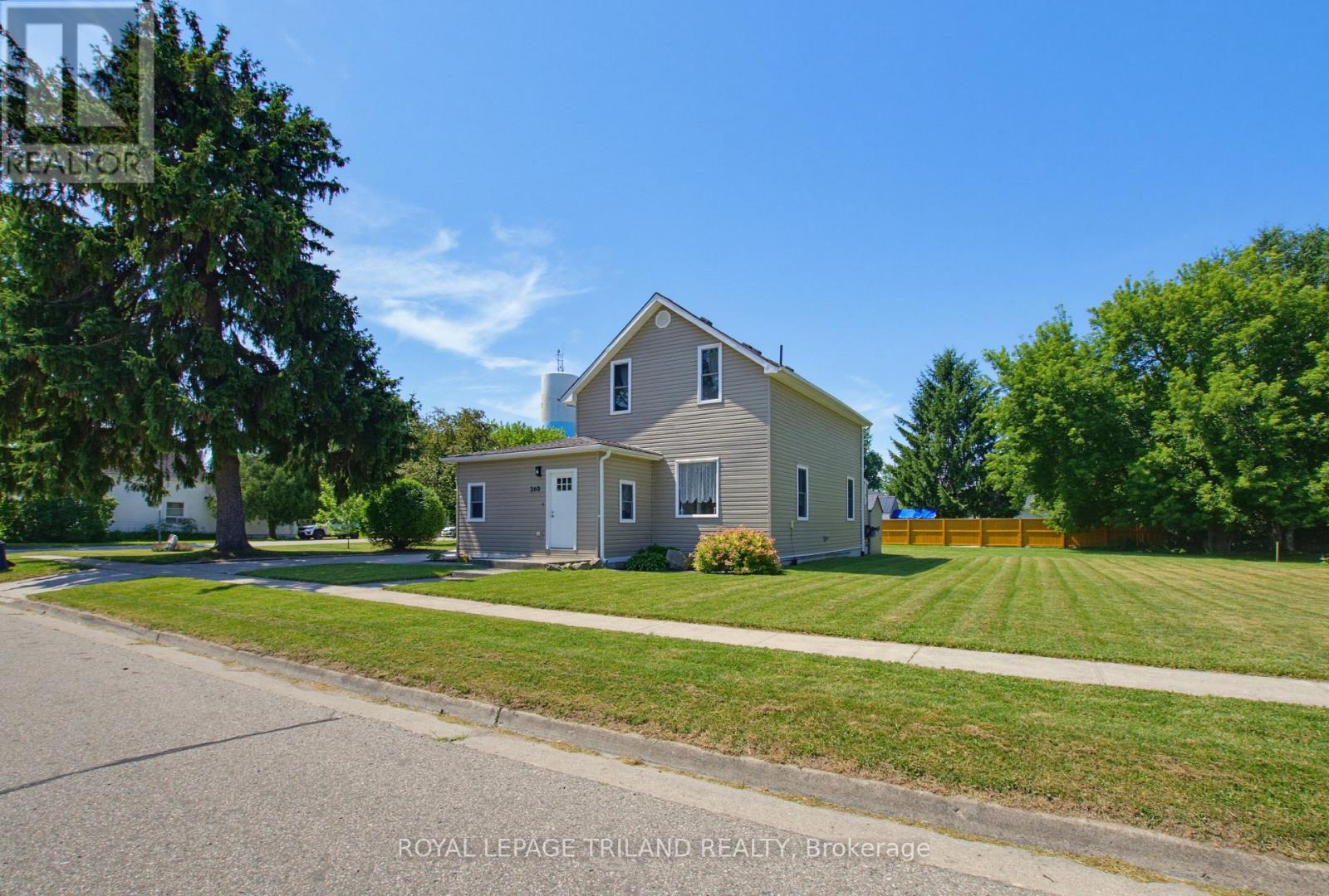 260 GRAHAM STREET - 5