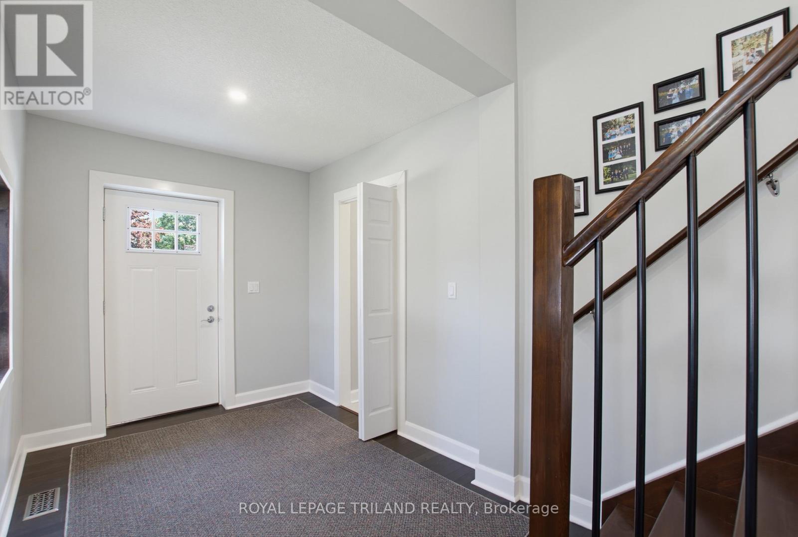 260 GRAHAM STREET - 7
