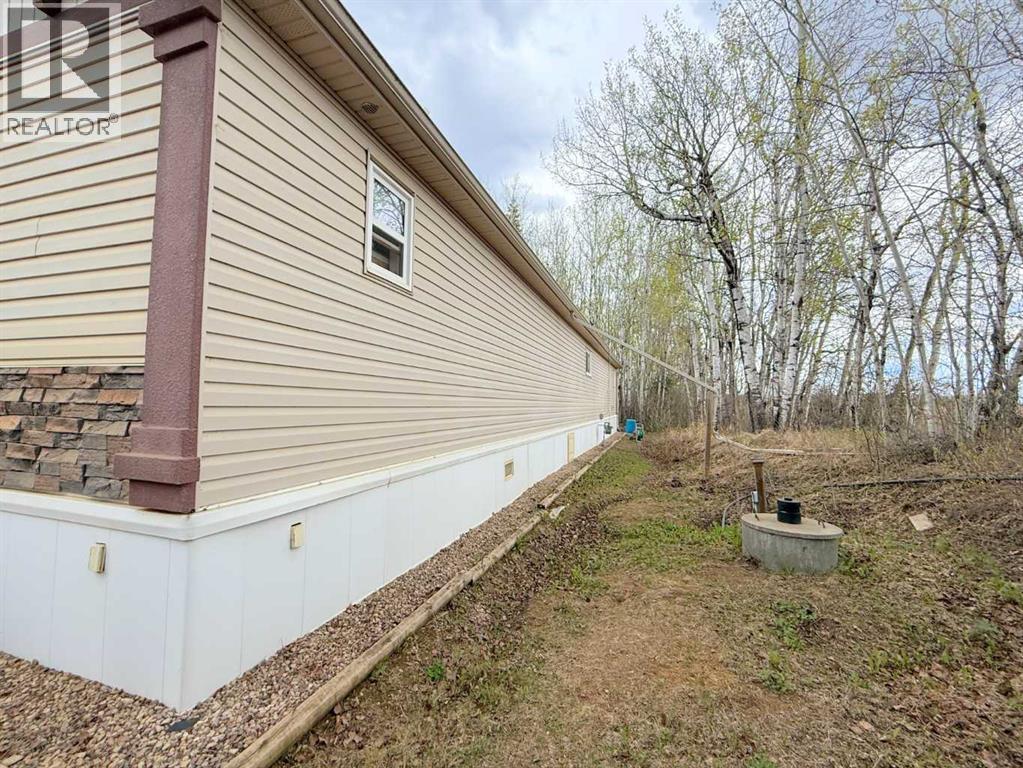682001A Range Road 222.9 - 22