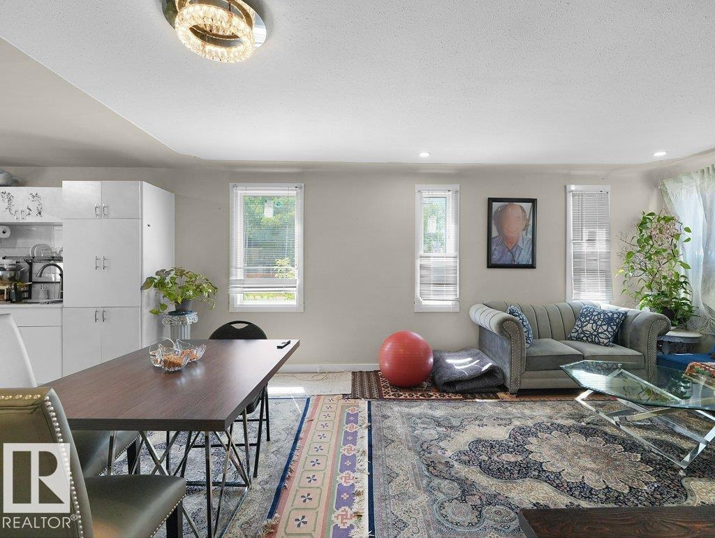 10857 97 ST NW - 7