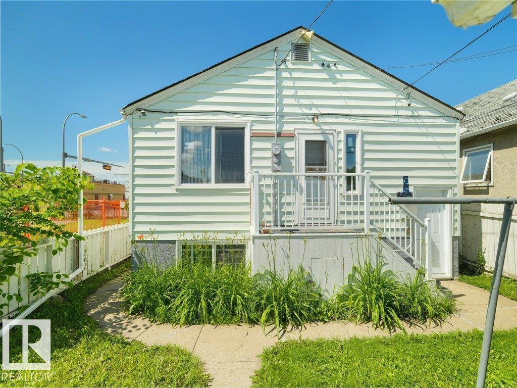 10857 97 ST NW - 37