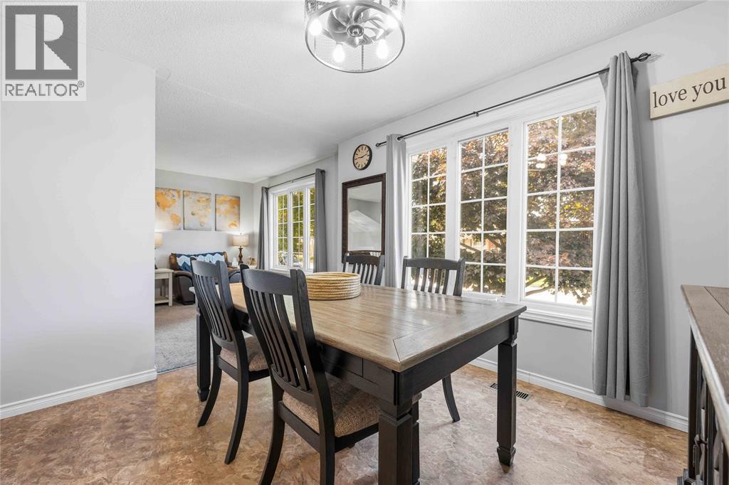 118 FINCH DRIVE - 11