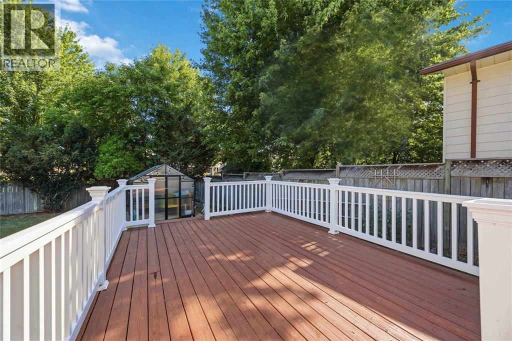 118 FINCH DRIVE - 37