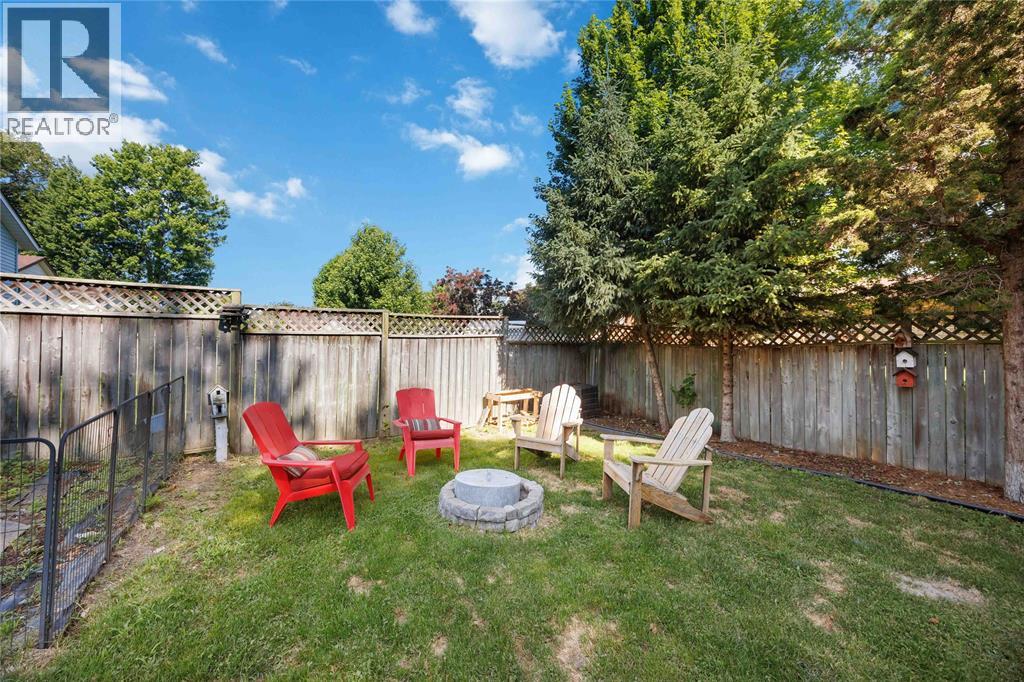 118 FINCH DRIVE - 45