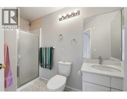 Bedroom - 417 Wigglesworth Crescent, Kelowna, BC V1X7N3 Photo 10