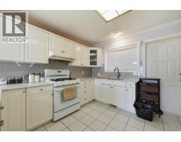 417 Wigglesworth Crescent, Kelowna, BC V1X7N3 Photo 27