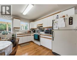 417 Wigglesworth Crescent, Kelowna, BC V1X7N3 Photo 31