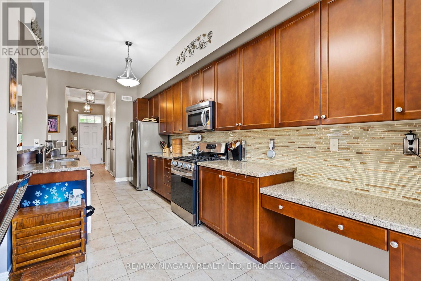 96 GARRISON VILLAGE DRIVE - 9