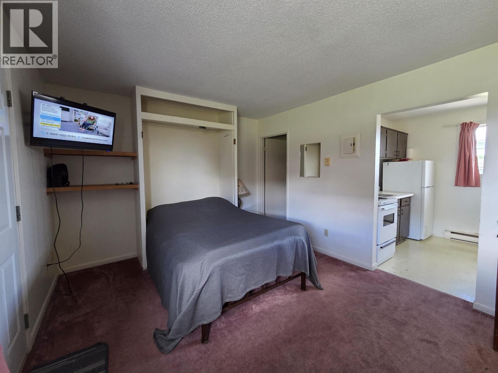 #29 50 HAGAN STREET - 5