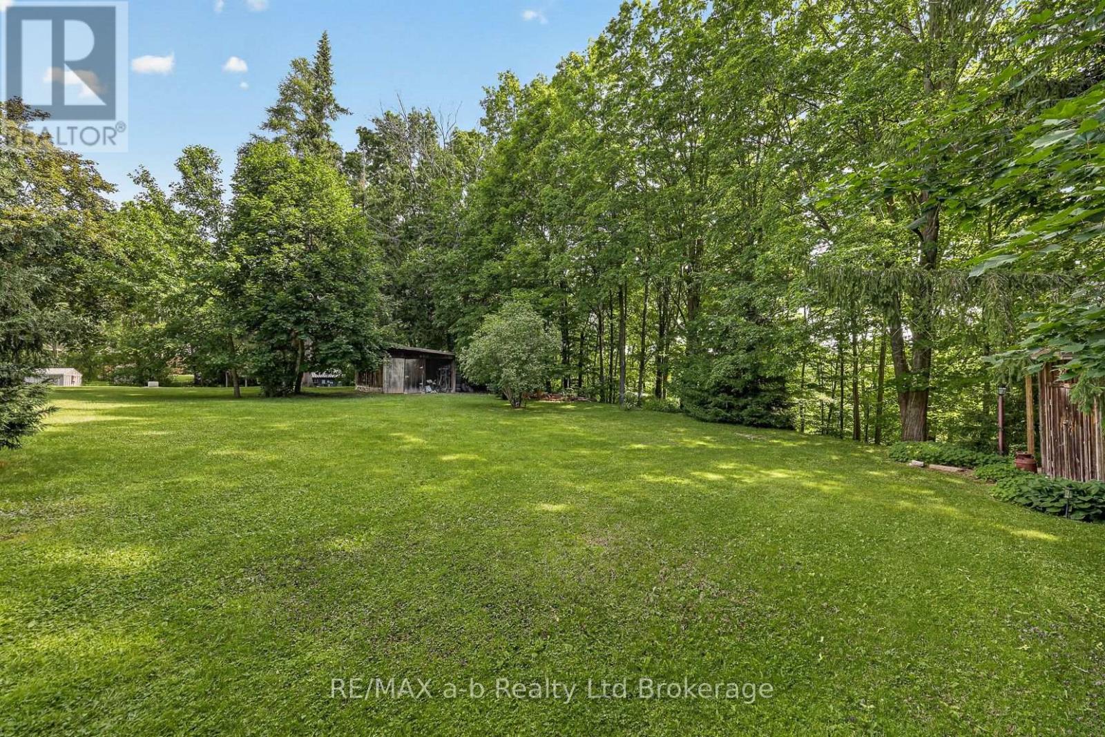 61 PARKWOOD DRIVE - 10